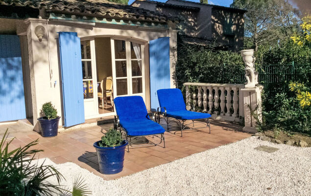 Font Mourier - Photo 5